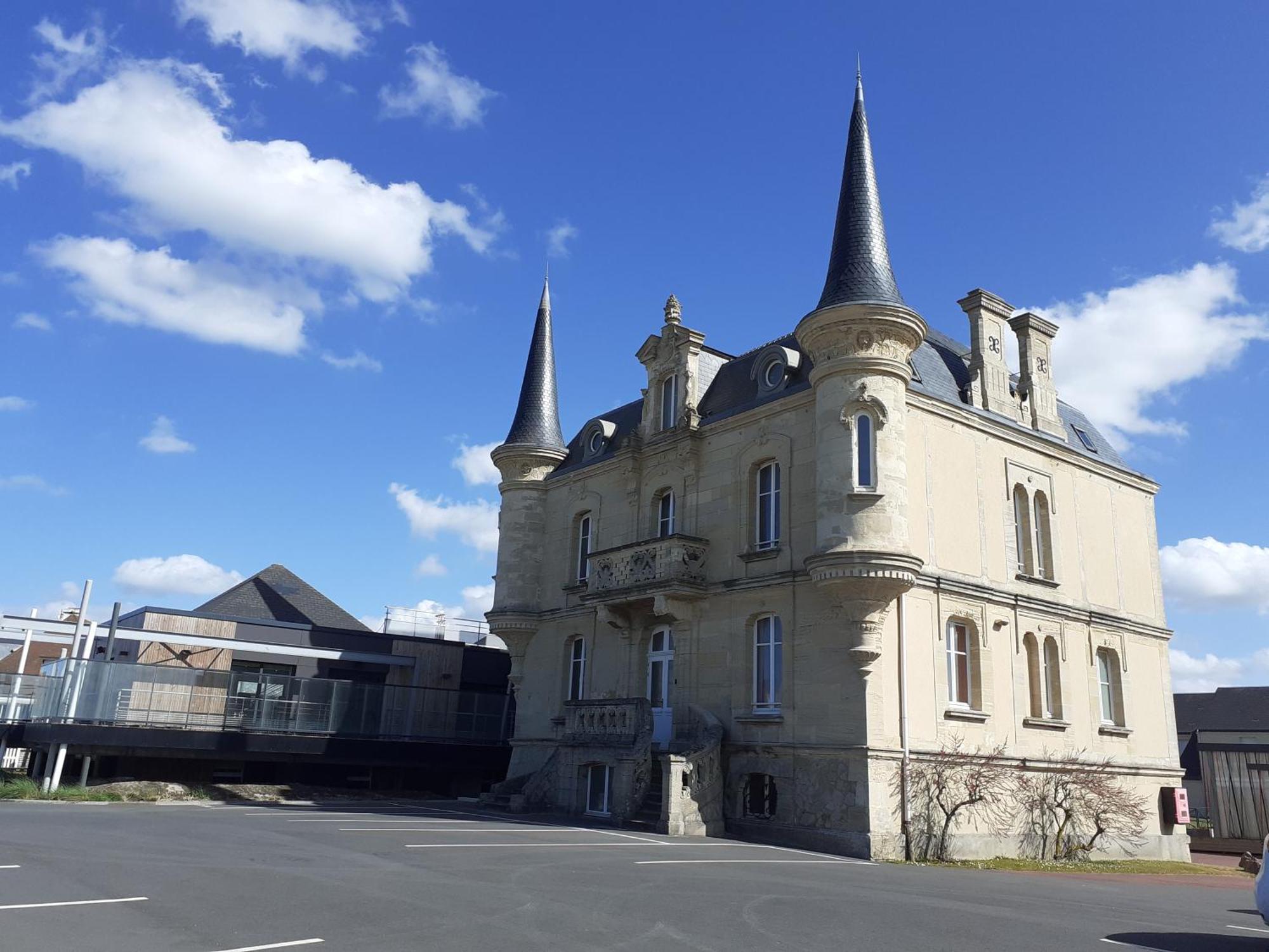 9 Meilleurs Hôtels Familiaux en Calvados pour un Séjour Réussi